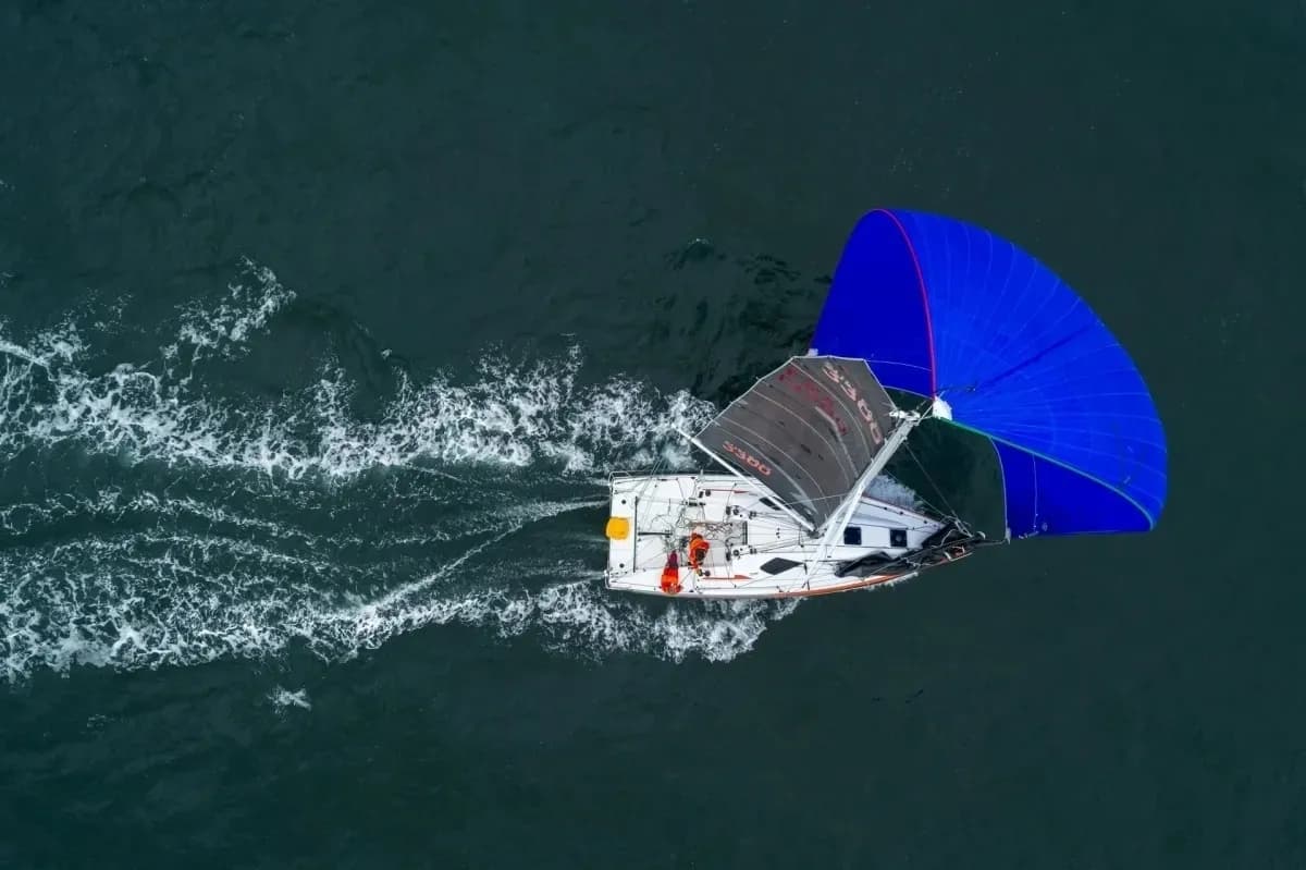 World-Favorite Sailing Yachts: Top Brands & Signature Models (Guide)
