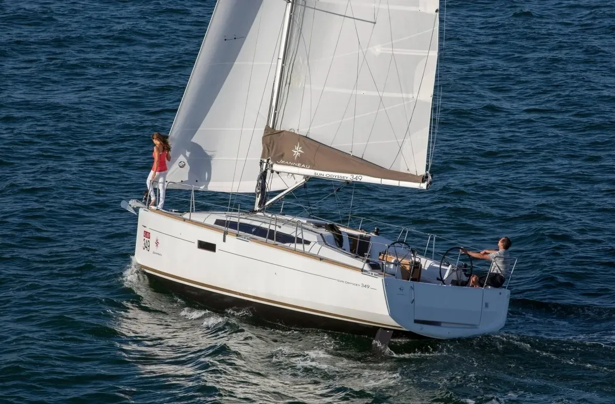 Sun Odyssey 349 / Dış Görüntü